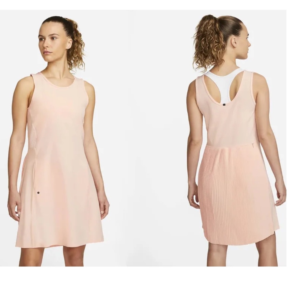 Nike DRI-FIT Ace Pleated Golf Dress size Medium NWT